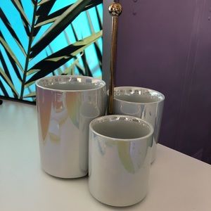 3 Cup Desk Vanity Organizer - White Iridescent